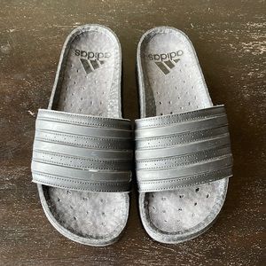 Adidas Adilette Boost Slides